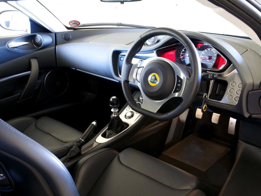  Lotus Evora S 2010 года  (UK) (фото 2 из 8)